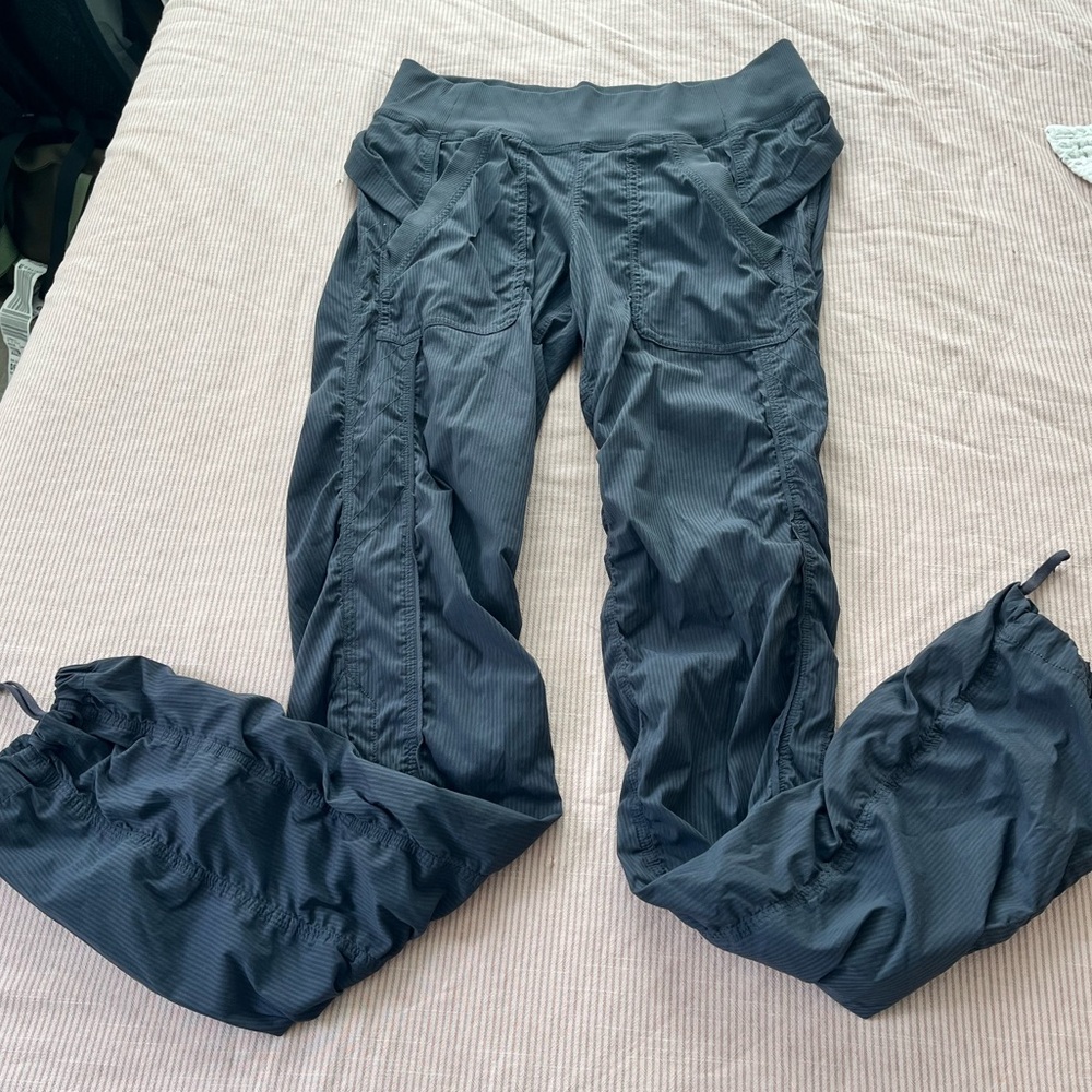 Lululemon dance studio pant grey size 6 - Picture 3 of 8